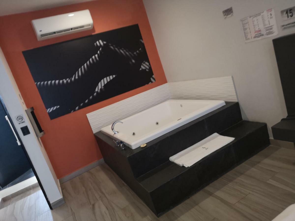 Motel Due Cancún Dış mekan fotoğraf